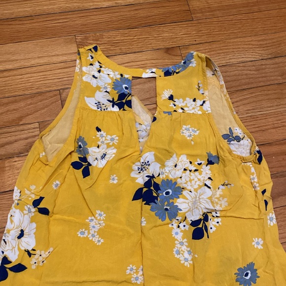 Old Navy floral sleeveless dress - Picture 5 of 6